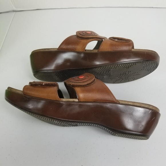 Dansko Shoes | Dansko Dixie Full Grain Leather Sandals 39 9 | Poshmark